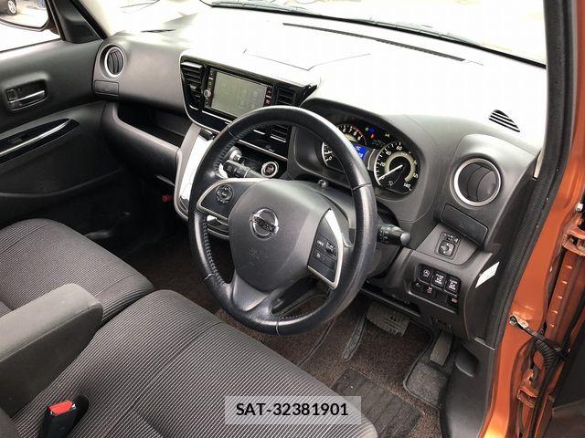 Nissan DAYZ ROOX 2018-01 6671110-16