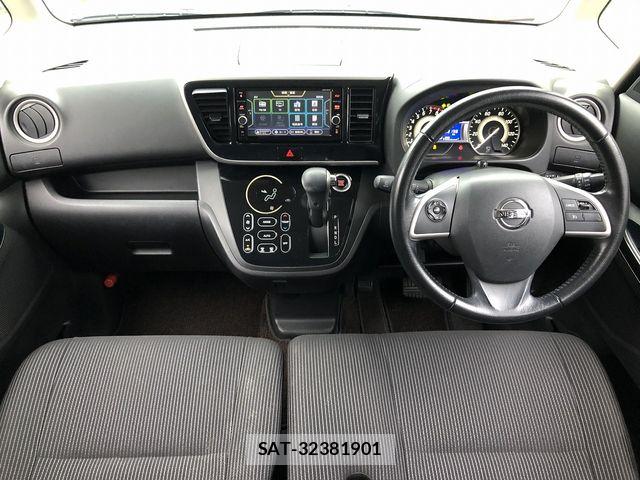 Nissan DAYZ ROOX 2018-01 6671110-2