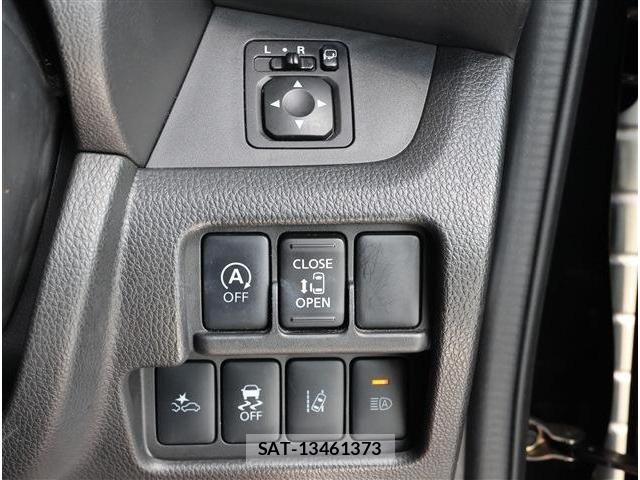 Nissan DAYZ ROOX 2019-06 6671108-10
