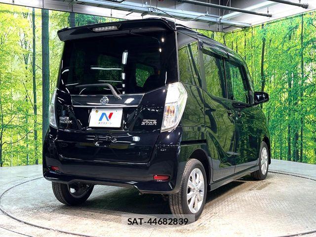 Nissan DAYZ ROOX 2018-02 6751299-16
