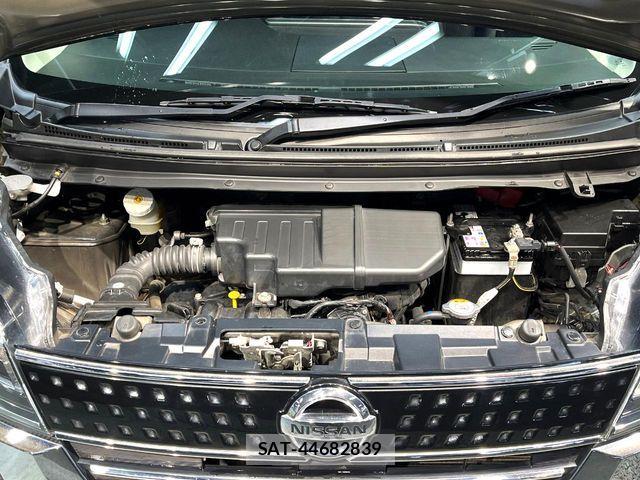 Nissan DAYZ ROOX 2018-02 6751299-17