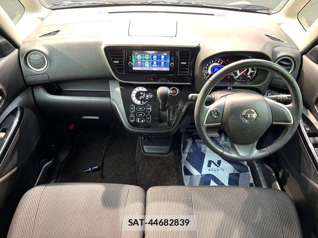 Nissan DAYZ ROOX 2018-02 6751299-1