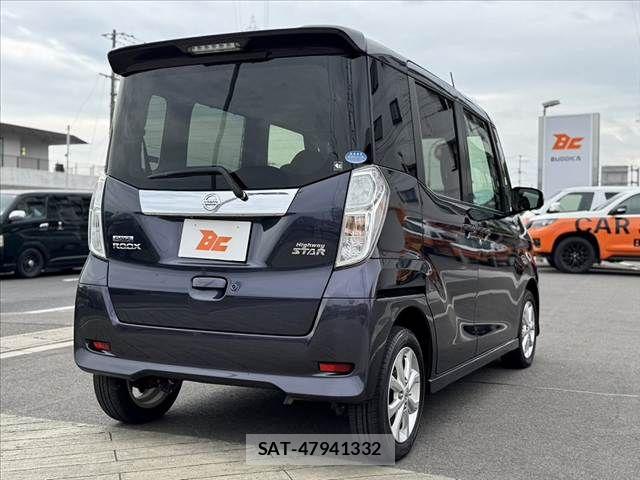 Nissan DAYZ ROOX 2017-04 6790973-14