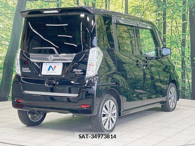 Nissan DAYZ ROOX 2016-03 6790966-16