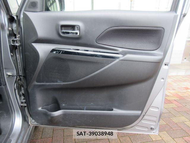 Nissan DAYZ ROOX 2018-05 6790981-22