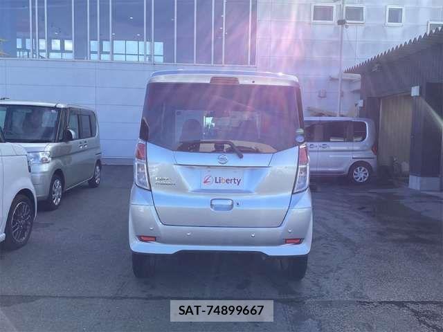 Nissan DAYZ ROOX 2019-05 6904190-9