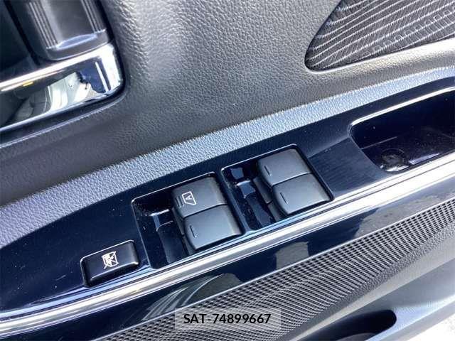 Nissan DAYZ ROOX 2019-05 6904190-11