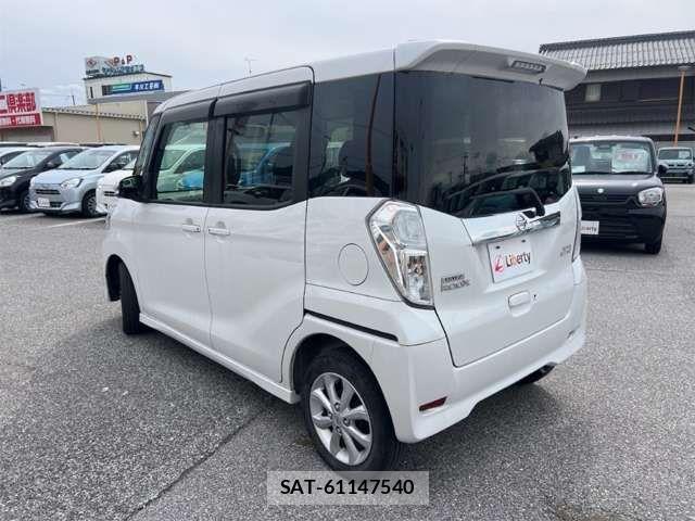 Nissan DAYZ ROOX 2017-04 6904201-9