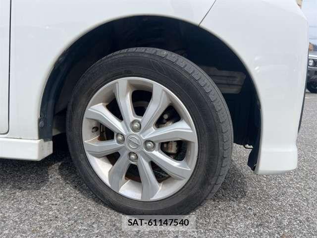 Nissan DAYZ ROOX 2017-04 6904201-13