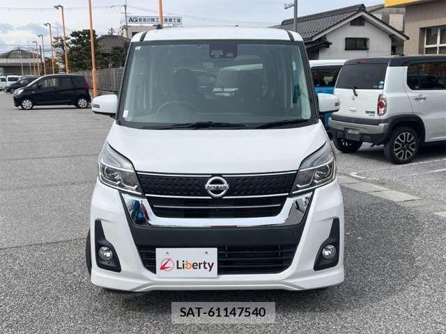 Nissan DAYZ ROOX 2017-04 6904201-4