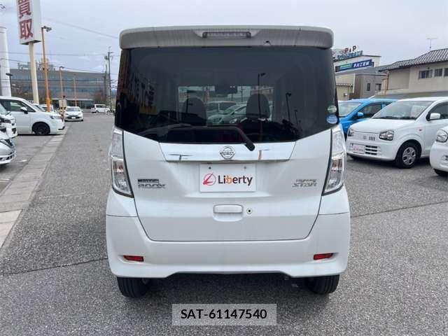 Nissan DAYZ ROOX 2017-04 6904201-8