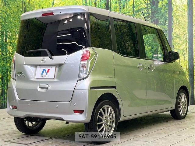 Nissan DAYZ ROOX 2018-09 6904209-16
