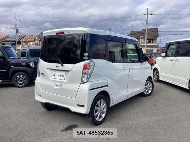 Nissan DAYZ ROOX 2019-09 6904205-10