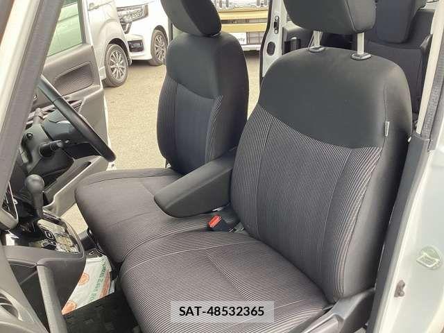 Nissan DAYZ ROOX 2019-09 6904205-18