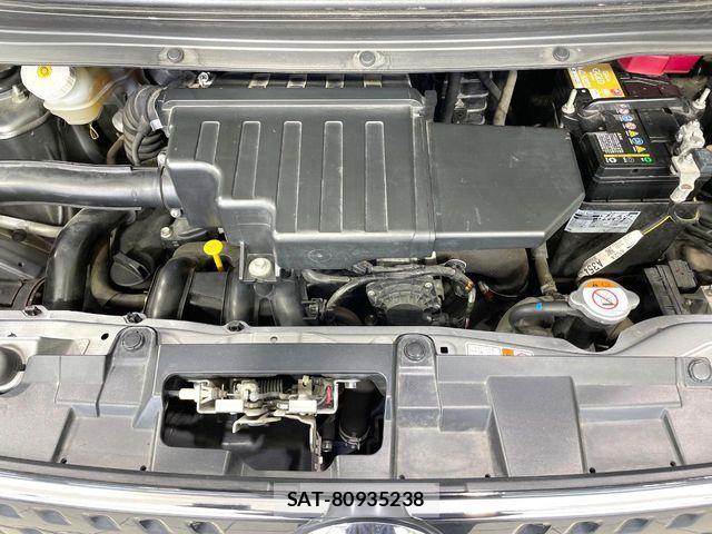 Nissan DAYZ ROOX 2017-12 6904200-17