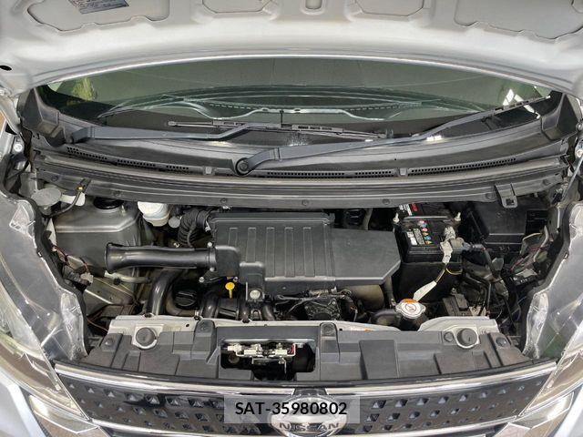 Nissan DAYZ ROOX 2017-05 6904182-17