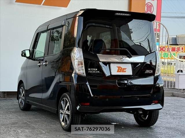 Nissan DAYZ ROOX 2019-03 7020342-12