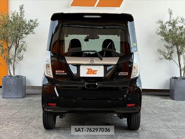 Nissan DAYZ ROOX 2019-03 7020342-13