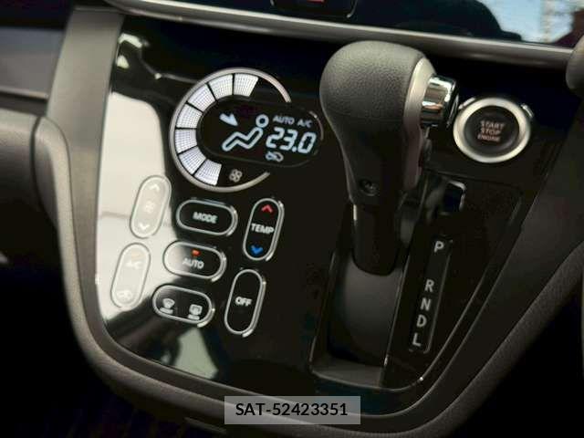 Nissan DAYZ ROOX 2018-08 7058238-10