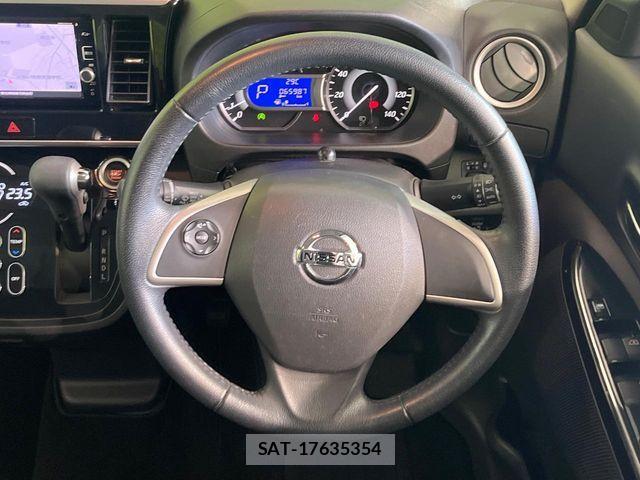 Nissan DAYZ ROOX 2017-03 7058240-10