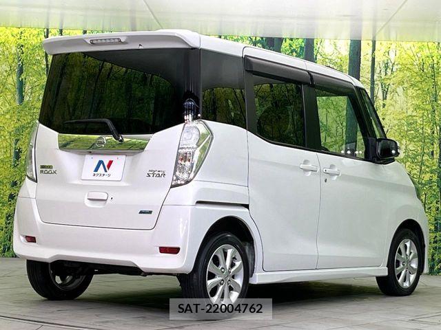 Nissan DAYZ ROOX 2015-06 7217413-16