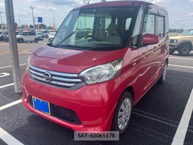 Nissan DAYZ ROOX 2014-03 7217391-2