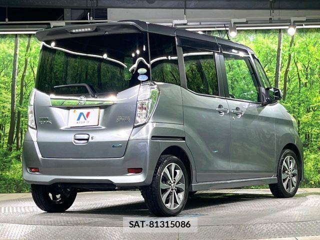 Nissan DAYZ ROOX 2015-12 7215766-16