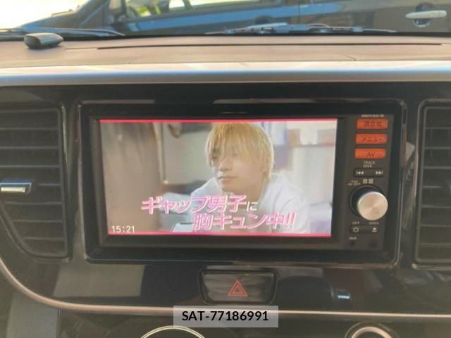 Nissan DAYZ ROOX 2015-08 7217417-18