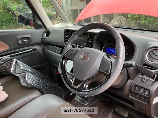 Nissan DAYZ ROOX 2019-10 7217453-12