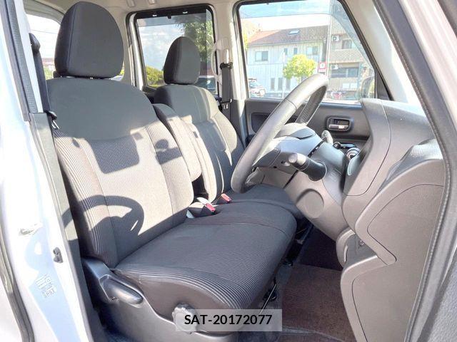 Nissan DAYZ ROOX 2018-03 7217436-6
