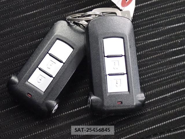 Nissan DAYZ ROOX 2016-09 7217425-27