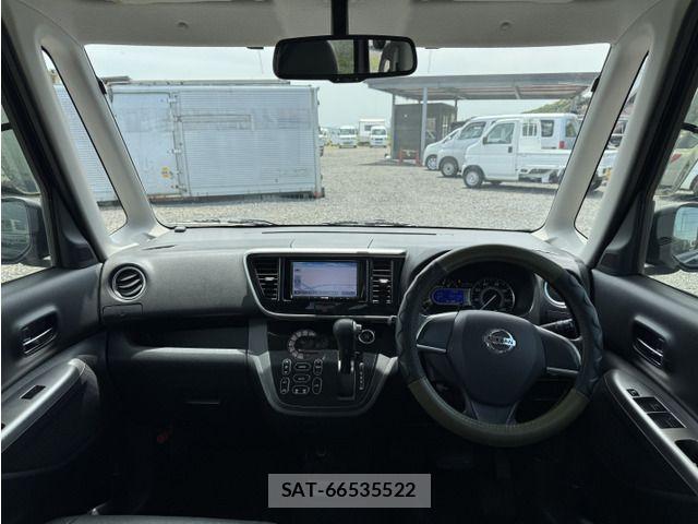 Nissan DAYZ ROOX 2014-07 7217394-15