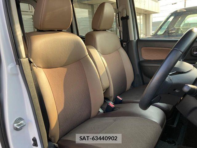 Nissan DAYZ ROOX 2019-01 7217449-7