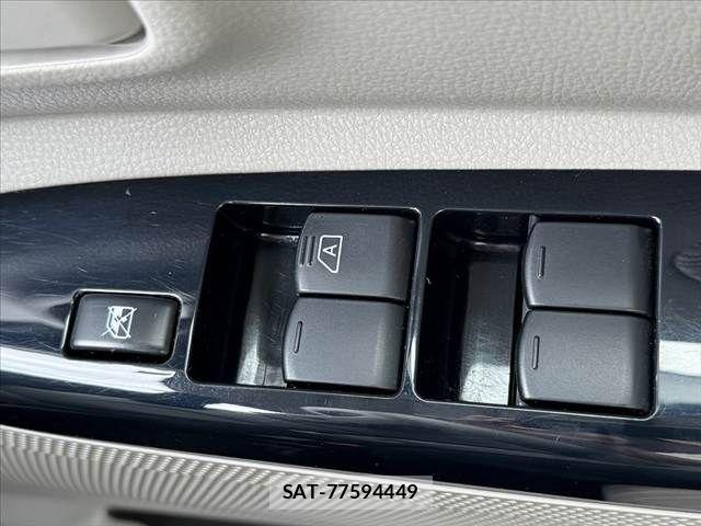 Nissan DAYZ ROOX 2015-03 7217400-28