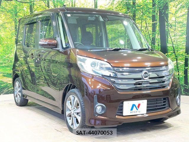 Nissan DAYZ ROOX 2015-09 7217419-15