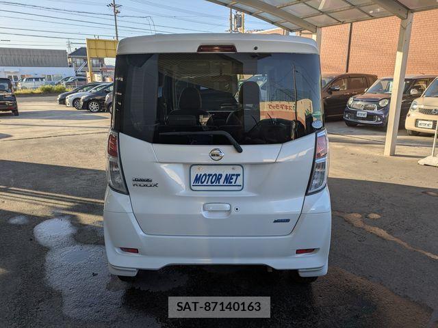 Nissan DAYZ ROOX 2014-03 7217397-17