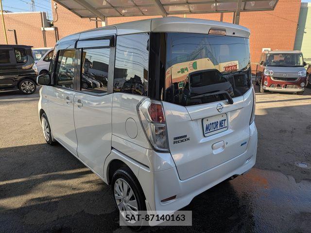 Nissan DAYZ ROOX 2014-03 7217397-18