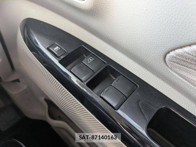 Nissan DAYZ ROOX 2014-03 7217397-26