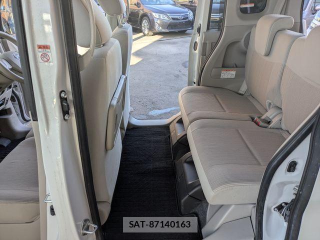 Nissan DAYZ ROOX 2014-03 7217397-28