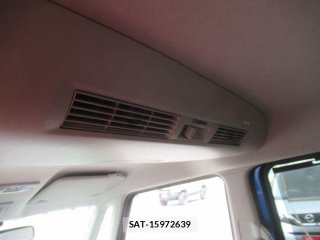 Nissan DAYZ ROOX 2018-03 7217443-12