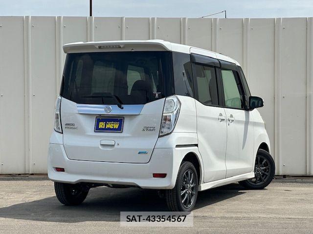 Nissan DAYZ ROOX 2015-05 7217414-1