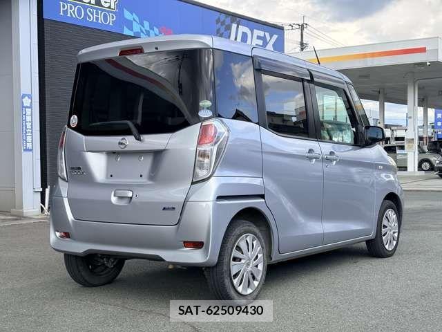Nissan DAYZ ROOX 2016-09 7250468-8