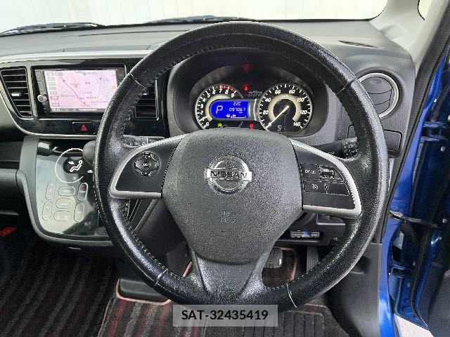 Nissan DAYZ ROOX 2017-06 7326669-13