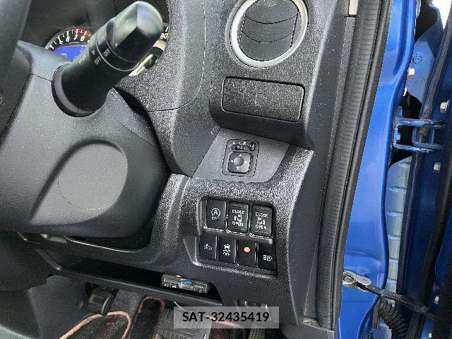 Nissan DAYZ ROOX 2017-06 7326669-16