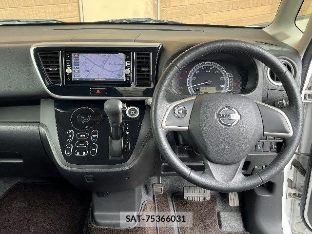 Nissan DAYZ ROOX 2017-06 7326662-1