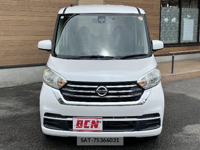 Nissan DAYZ ROOX 2017-06 7326662-24