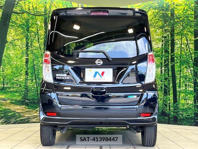 Nissan DAYZ ROOX 2015-11 7326667-14