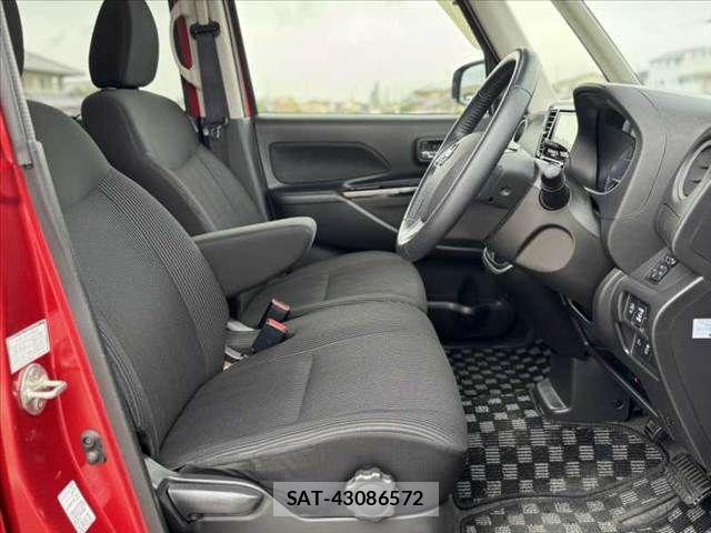 Nissan DAYZ ROOX 2017-09 7326671-15
