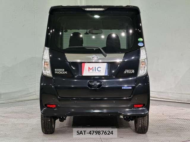 Nissan DAYZ ROOX 2018-08 7357521-5