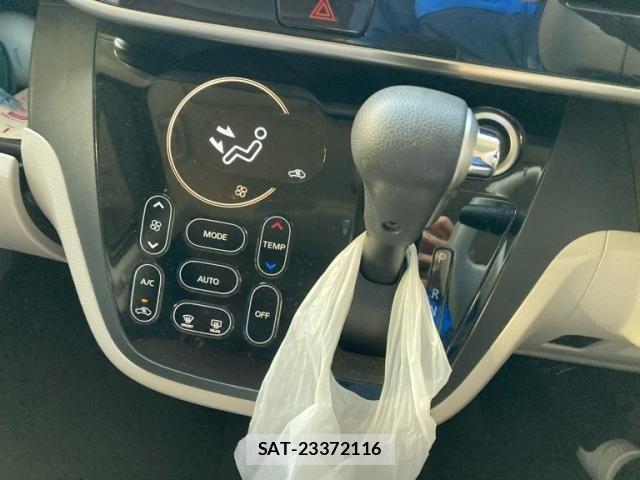 Nissan DAYZ ROOX 2014-06 7391916-11